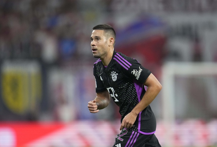 世界杯让球盘口分析-法尔克：格雷罗赛季末离开拜仁，费耶诺德右后卫雷德是引援首选