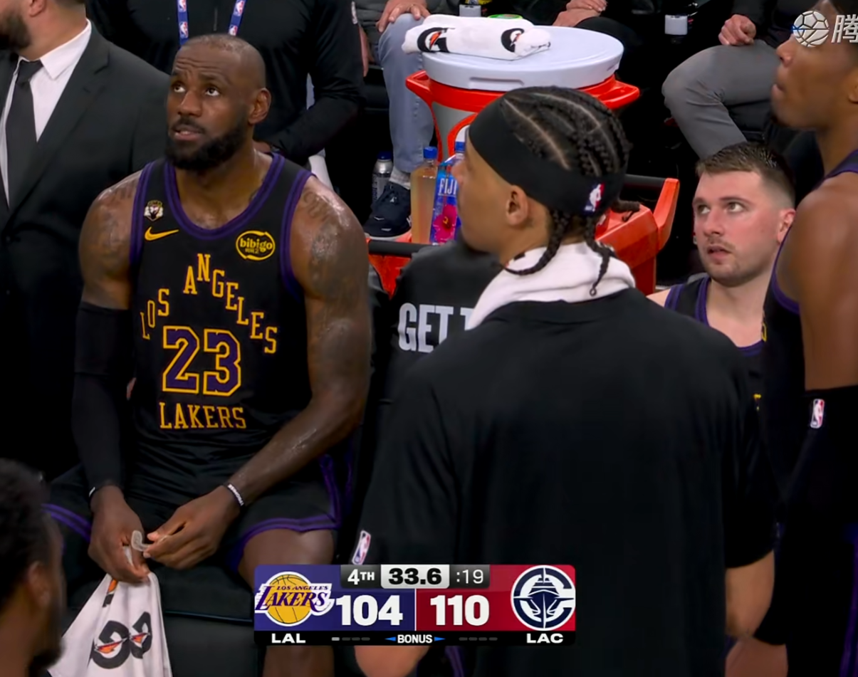 世界杯比赛竞猜-撑杆跳没哨，锁喉不犯规！四大黑哨助力湖人还输球，难怪詹皇急眼