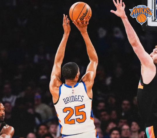 世界杯比赛竞猜-尼克斯大胜终结马刺11连胜 文班25+13+4帽难敌纽约双枪49分